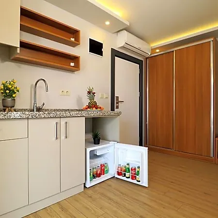 Almircan Hotel