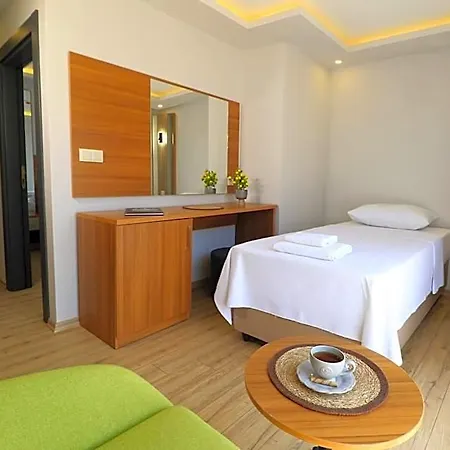 Hotel Almircan 4*