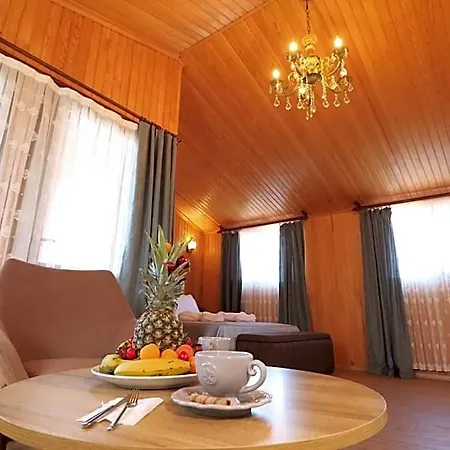 Almircan Hotel